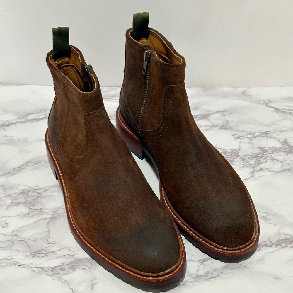 Johnston & Murphy Knox Zip Boot - Brown Waxed Suede 
Men size 8